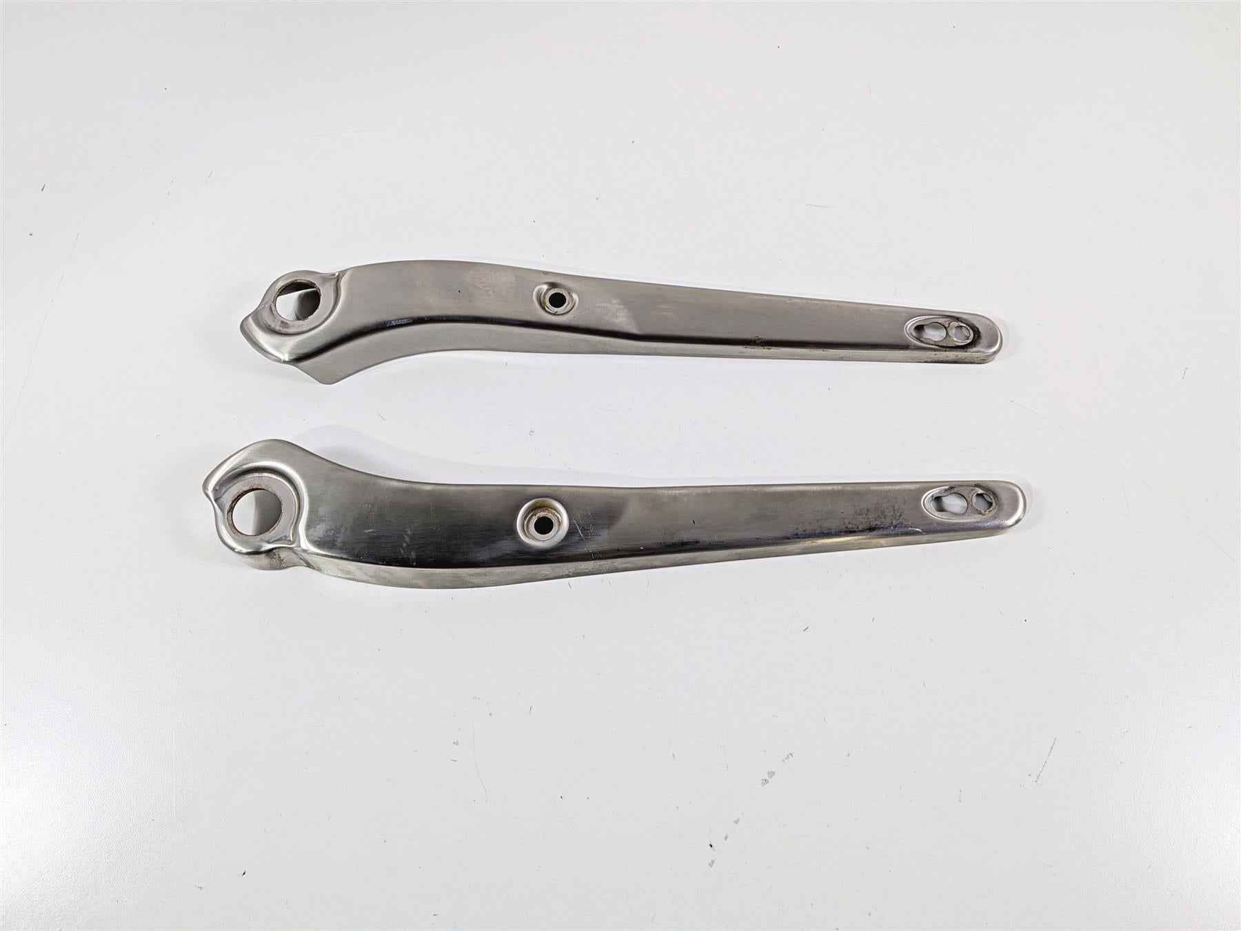 2007 Harley Dyna FXDB Street Bob Rear Fender Struts Covers 60223-07 60220-07