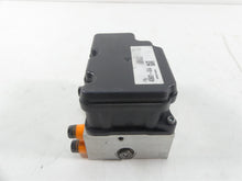 Load image into Gallery viewer, 2010 Harley Touring FLHX Street Glide Abs Brake Pump Module Unit 40601-08 | Mototech271
