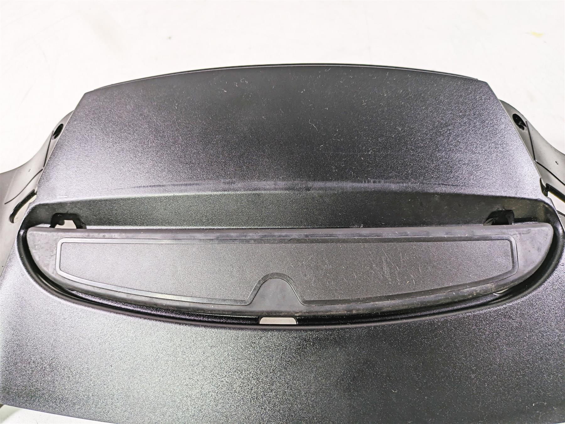 2017 Harley Touring FLTRXS Road Glide Center Upper Air Vent & Cover 29200044 {{ shop.shopifyCountryName }} - Mototech271