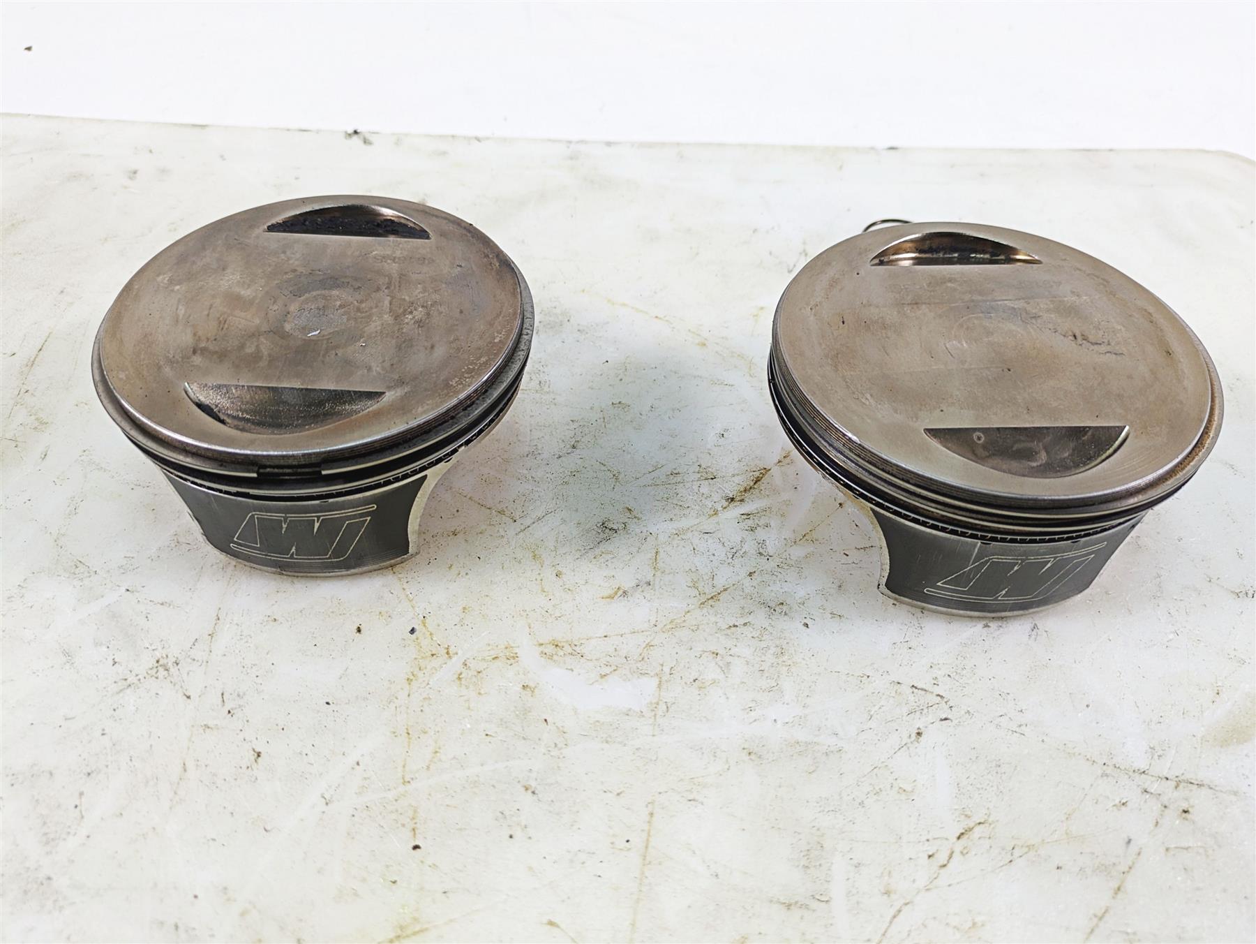 Wiseco 4" Forged Big Bore Twin Cam Piston Set 4918PS {{ shop.shopifyCountryName }} - Mototech271