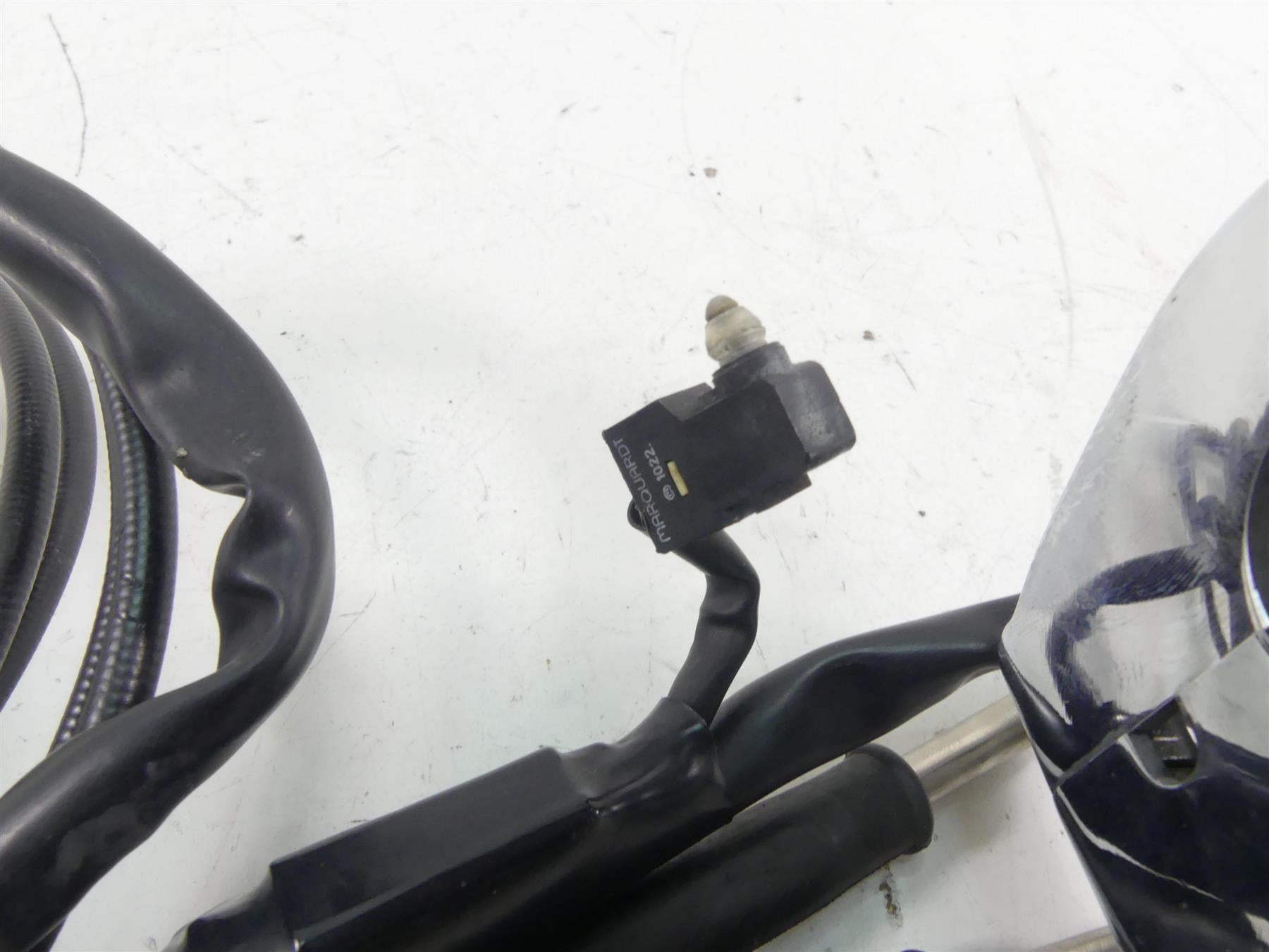 2007 Victory Vegas Jackpot Right Hand Chrome Start Kill Control Switch 4011082 {{ shop.shopifyCountryName }} - Mototech271