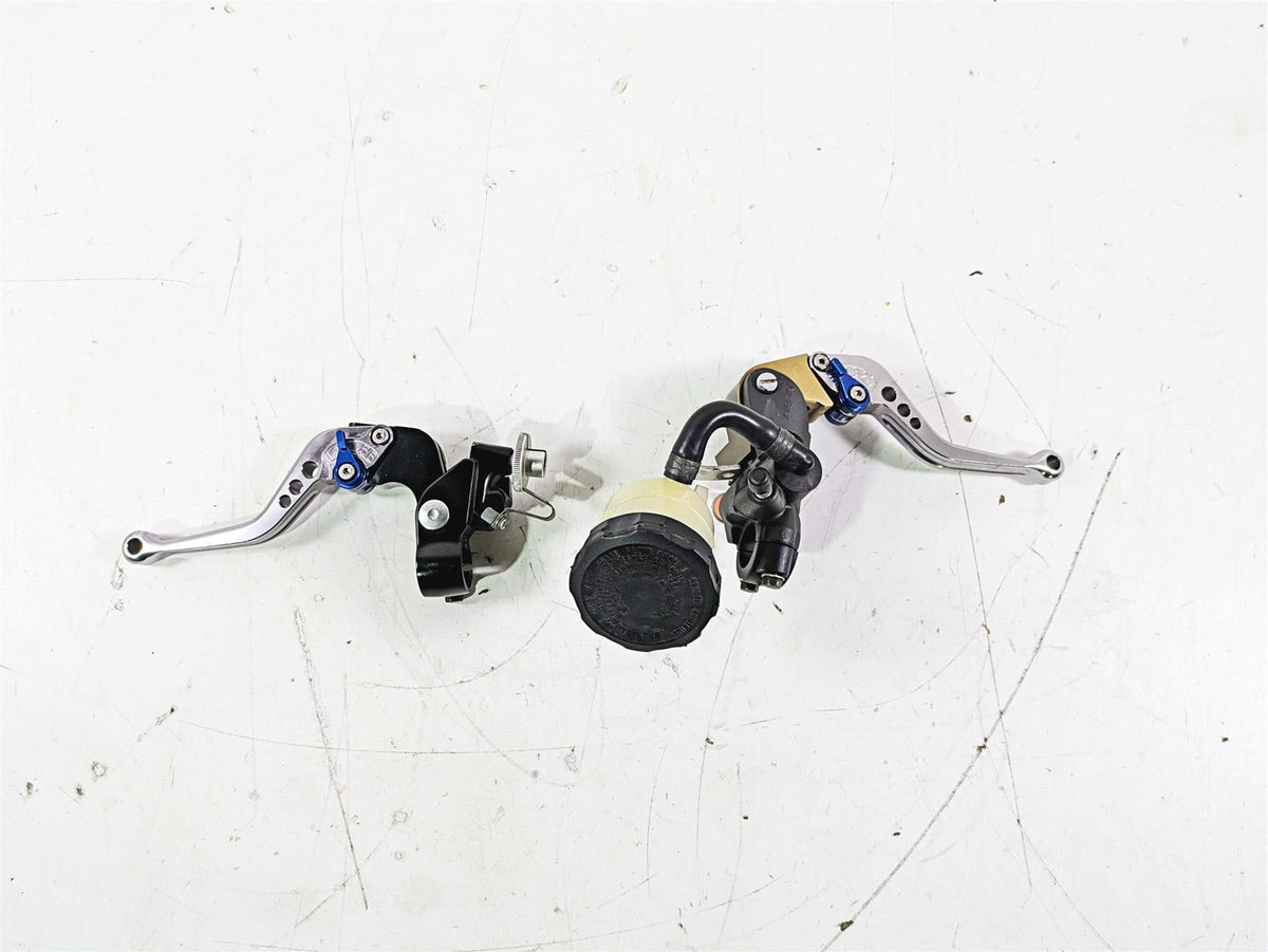 2016 Suzuki GSXR1000 Front Radial Brake Master Cylinder Nissin 11/16 59600-47H00 {{ shop.shopifyCountryName }} - Mototech271