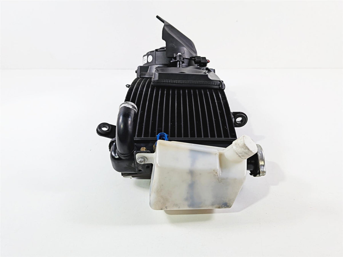 2005 KTM 950 LC8 Adventure Radiator Fan Reservoir Set 60035010000 60035010100 {{ shop.shopifyCountryName }} - Mototech271
