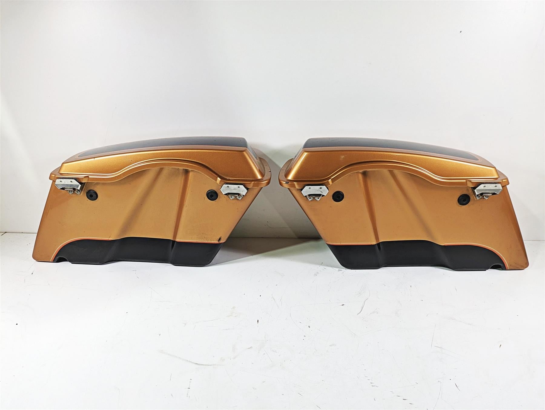 2008 Harley Touring FLHTCU E-Glide 105TH Saddlebag Saddle Bag Set 90752-93 {{ shop.shopifyCountryName }} - Mototech271