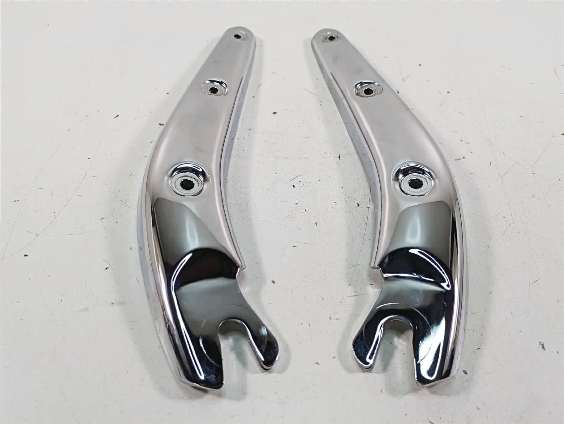2011 Triumph America Rear Chrome Fender Support Struts Braces T2305620 T2305621 {{ shop.shopifyCountryName }} - Mototech271