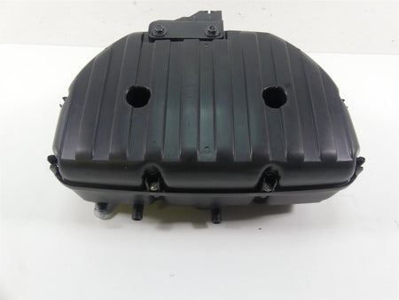 2022 Suzuki GSXR750 Air Box Cleaner Breather Filter Box 13720-14J01 {{ shop.shopifyCountryName }} - Mototech271