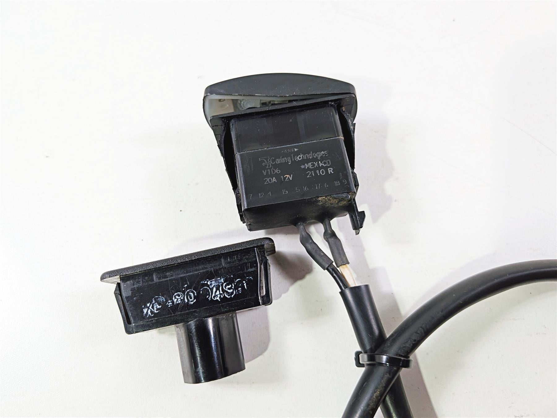 2021 Yamaha YXZ1000R EPS SS SE Ignition Light Awd Switch Key Set 5UG-H2510-00-00 {{ shop.shopifyCountryName }} - Mototech271