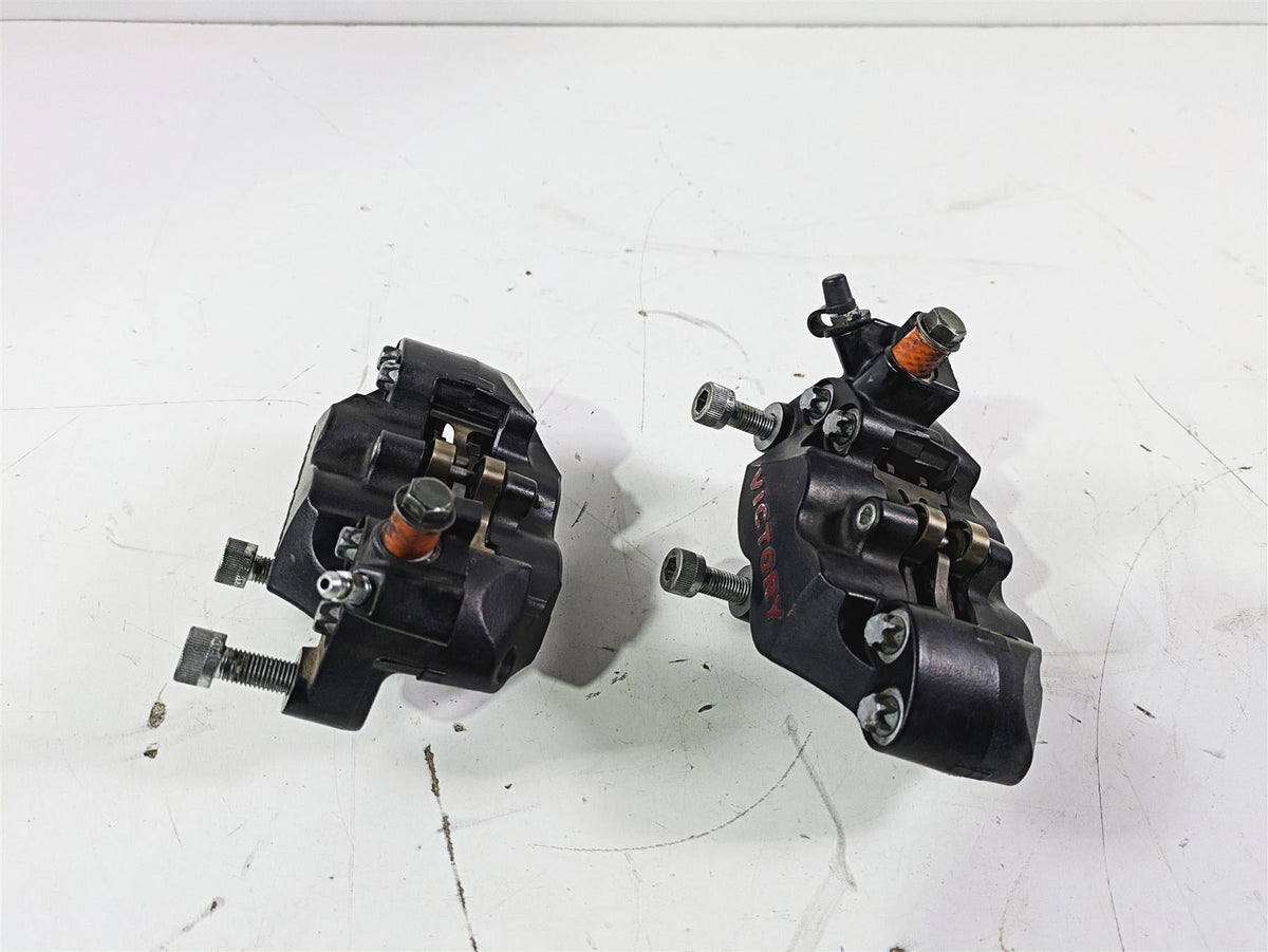 2012 Victory Cross Country Front Brake Caliper Set 1911512 1911513 {{ shop.shopifyCountryName }} - Mototech271
