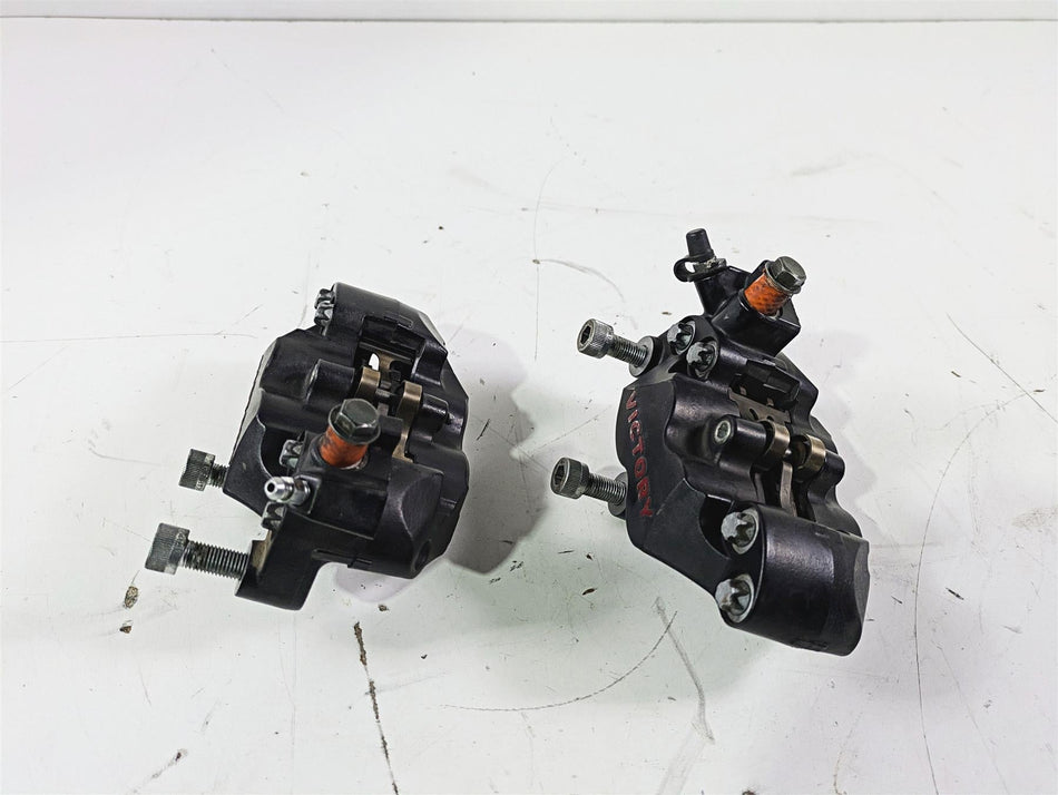 2012 Victory Cross Country Front Brake Caliper Set 1911512 1911513 {{ shop.shopifyCountryName }} - Mototech271