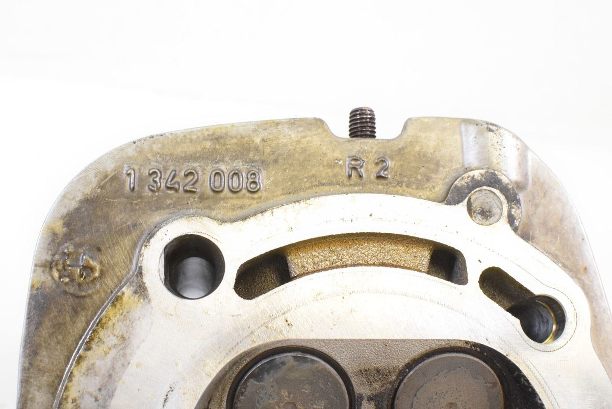 1998 'BMW R1100GS R1100 GS 259E Right Cylinderhead Cylinder Head 11121342684 {{ shop.shopifyCountryName }} - Mototech271
