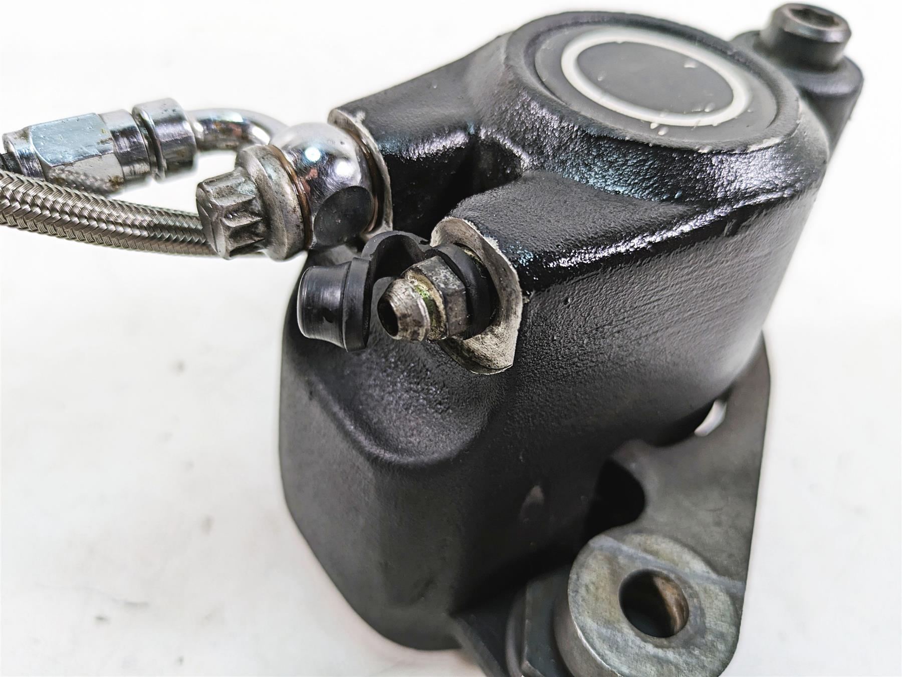 1990 Harley Sportster XLH883 XL883 Front Brake Caliper + Line - Read 44046-84 {{ shop.shopifyCountryName }} - Mototech271