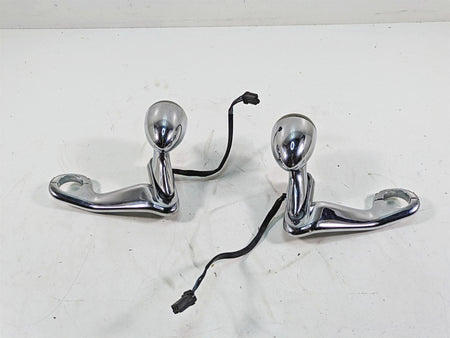 2011 Harley Touring FLTRU Road Glide Front Blinker Turn Signal Set 58460-10 {{ shop.shopifyCountryName }} - Mototech271