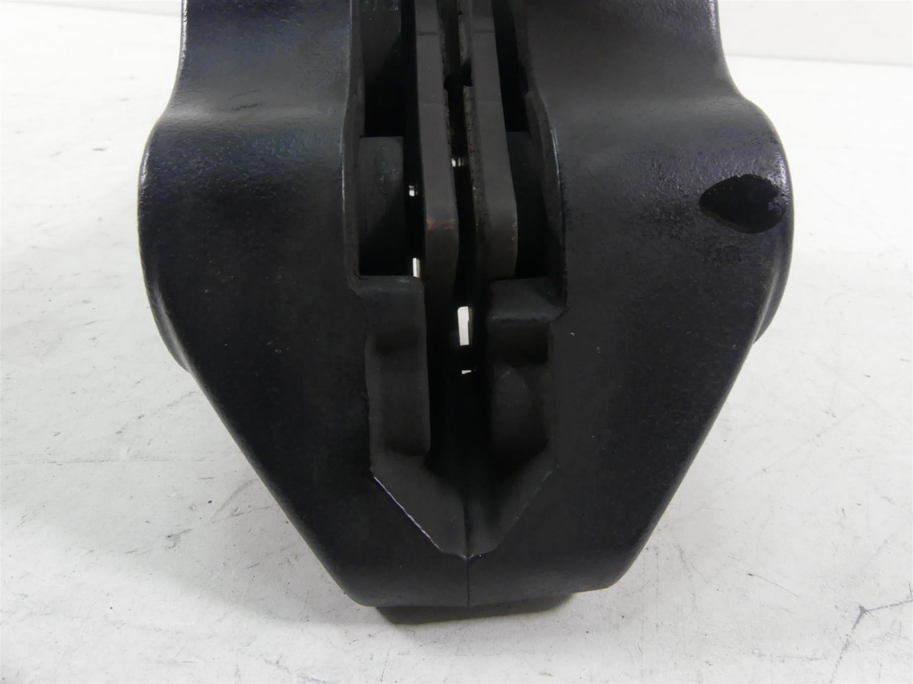 2019 Harley Softail FXBB Street Bob Front Brake Caliper & Line 41300095 {{ shop.shopifyCountryName }} - Mototech271