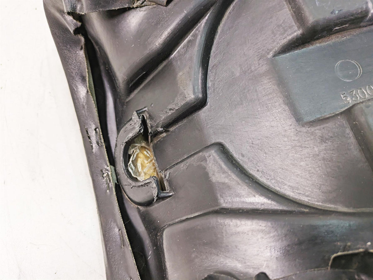 1997 Kawasaki VN1500 Vulcan Front Rider Seat Saddle - No Tears 53001-1806 {{ shop.shopifyCountryName }} - Mototech271
