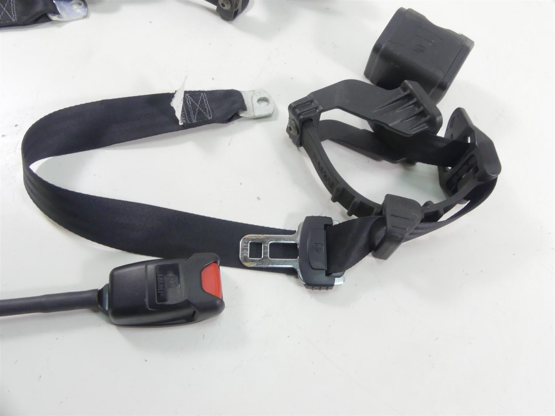 2019 Polaris General 1000 EPS Left Right Seat Belt Buckle Set 2636732 {{ shop.shopifyCountryName }} - Mototech271