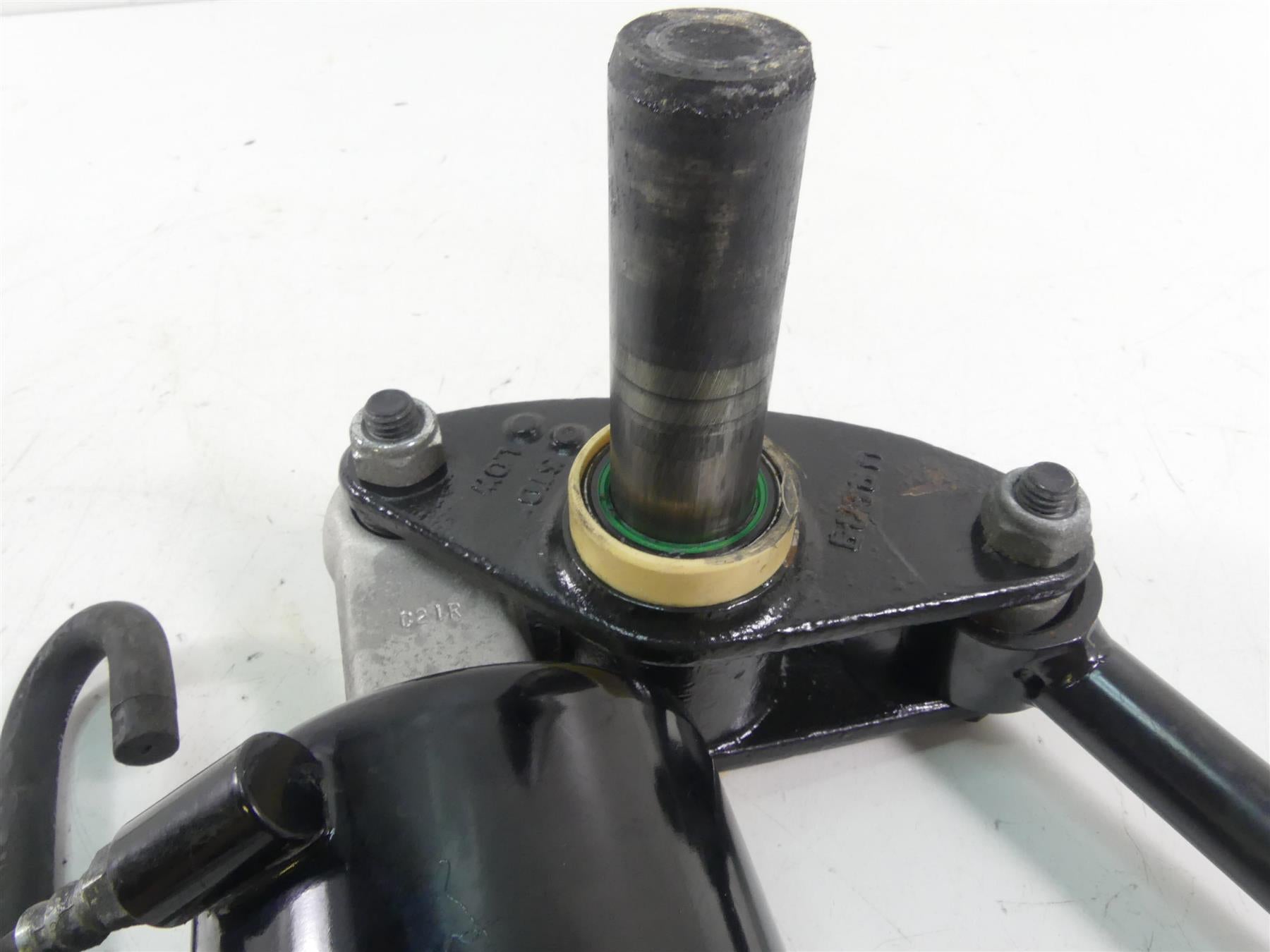 2012 Victory Cross Country Straight Rear Air Shock Damper 90N/Mm 1542905 {{ shop.shopifyCountryName }} - Mototech271