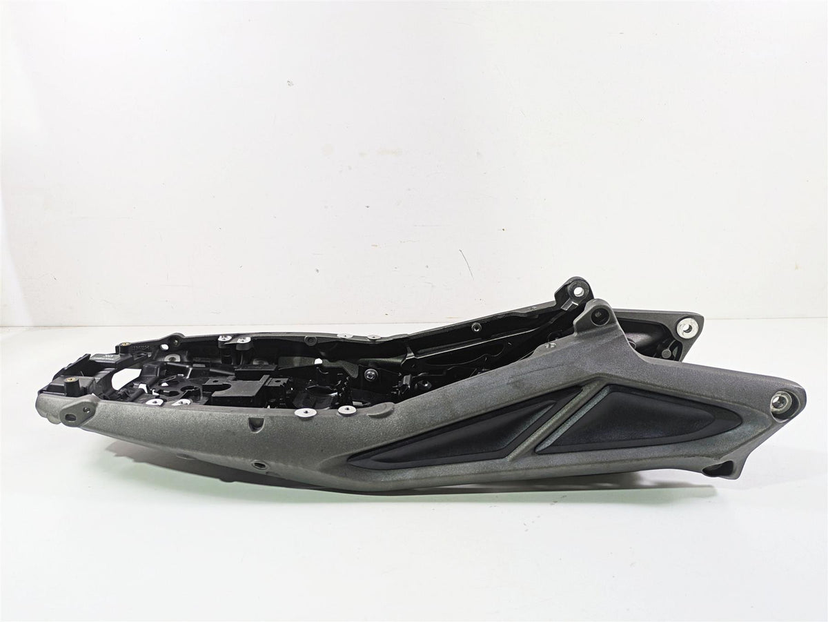 2024 Triumph Street Triple 765 R Subframe Inner Fender Undertail T2073626 {{ shop.shopifyCountryName }} - Mototech271