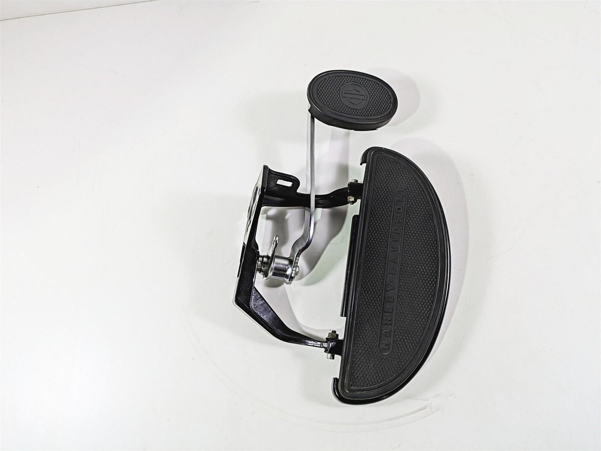 2009 Harley FLSTSB Cross Bones Right Floor Board & Brake Pedal - Read 50600026 {{ shop.shopifyCountryName }} - Mototech271