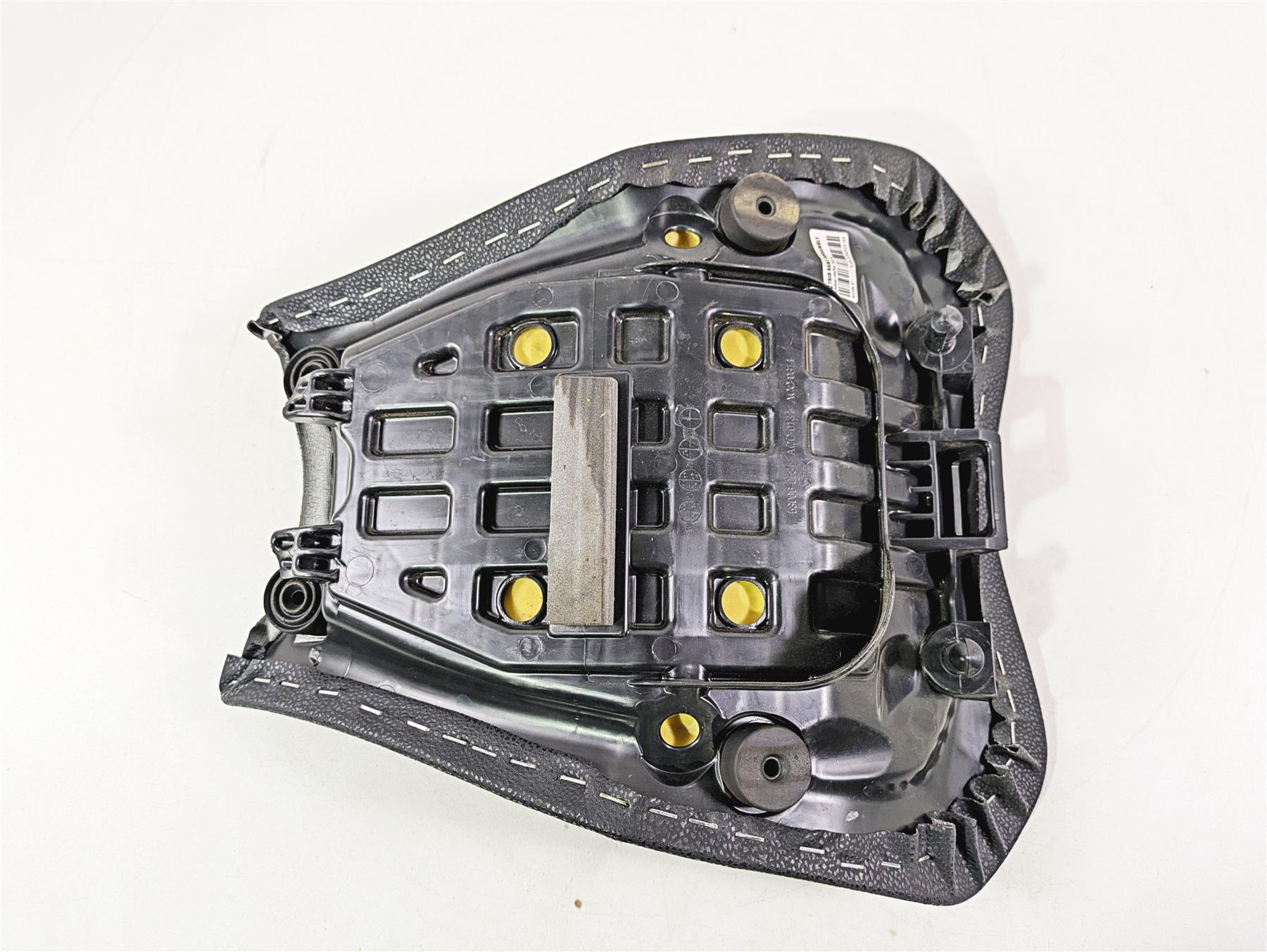 2021 Kawasaki Z900 ZR900 Front Driver Rider Seat Saddle - No Tears 53066-0656 {{ shop.shopifyCountryName }} - Mototech271