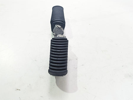 2010 BMW R1200GS K25 Rear Passenger Foot Pegs Footpeg 46712310403 46712310404 {{ shop.shopifyCountryName }} - Mototech271