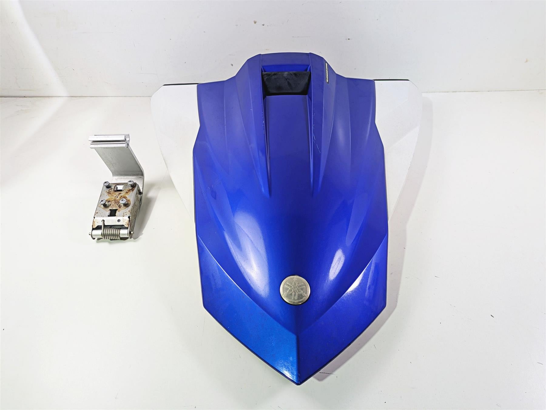 2019 Yamaha VX Cruiser HO 1800 Front Hood Fairing & Mirror Set F2X-U517B-10 {{ shop.shopifyCountryName }} - Mototech271