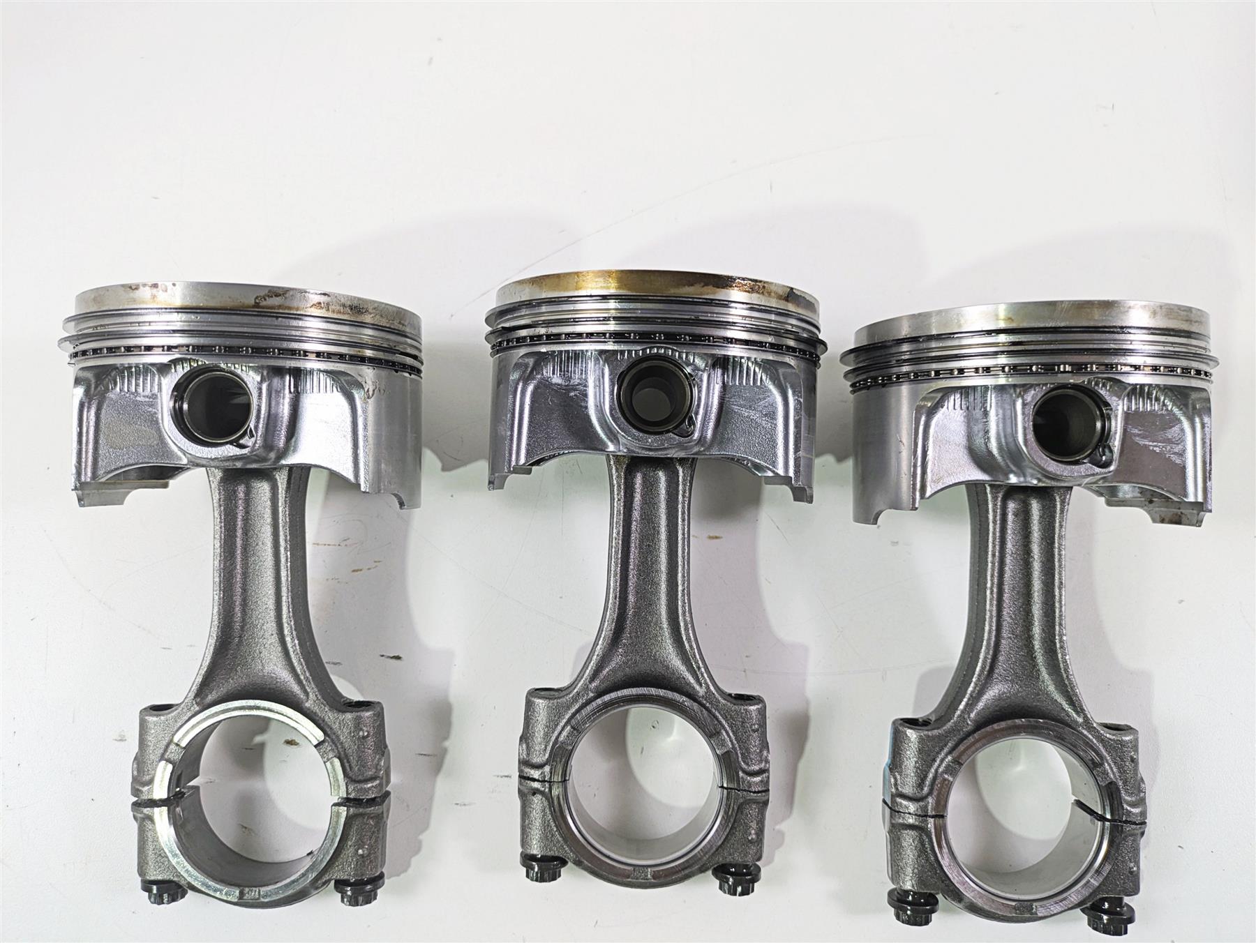 2024 Sea-Doo GTX 230 Oem Stock Piston & Rod Set 96.66 Bore 420686545 {{ shop.shopifyCountryName }} - Mototech271