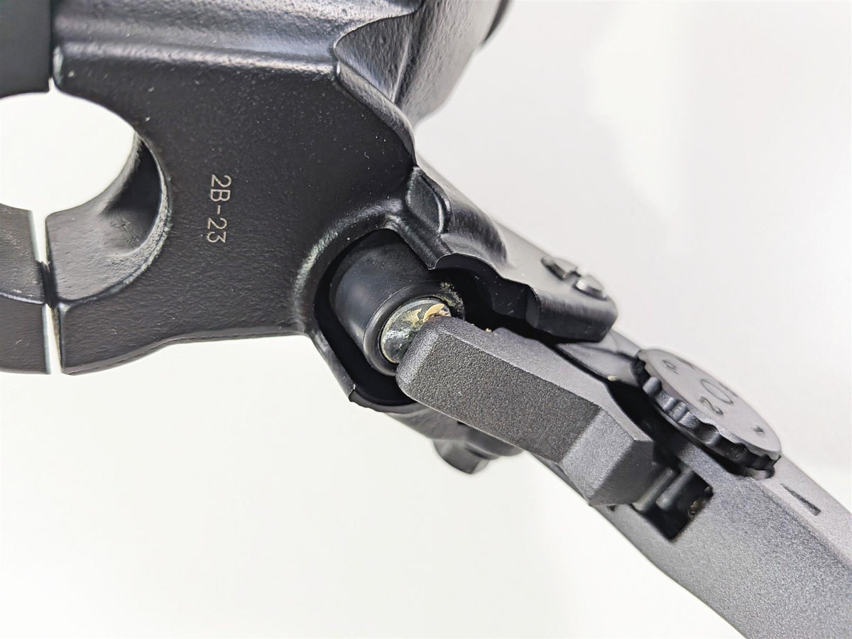 2023 BMW R nineT Scrambler K23 Nissin Front Brake Master Cylinder 32728563845 {{ shop.shopifyCountryName }} - Mototech271