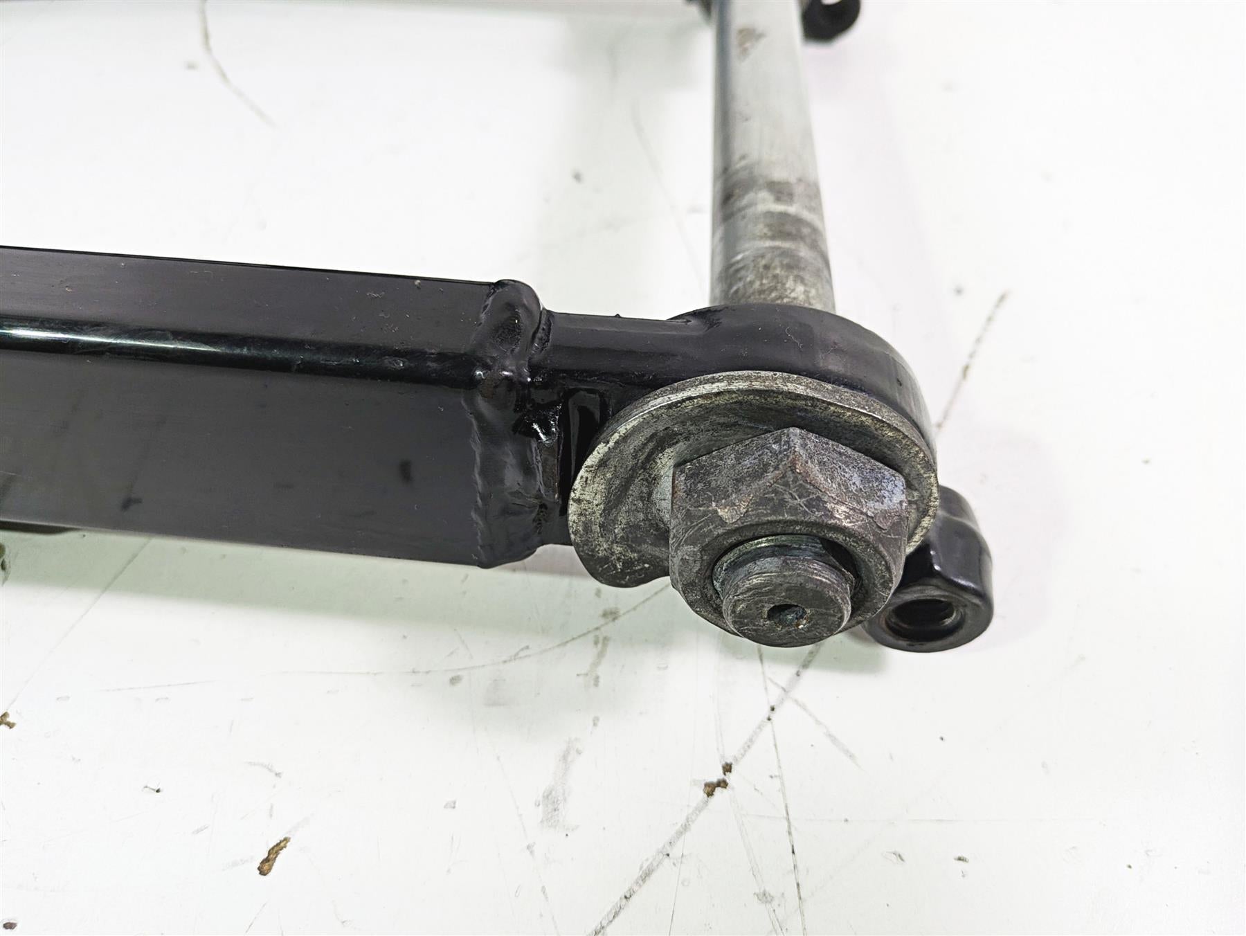 2003 Harley Touring FLHTCUI E-Glide 100th Swingarm Swing Arm 47549-02A 45470-02 {{ shop.shopifyCountryName }} - Mototech271