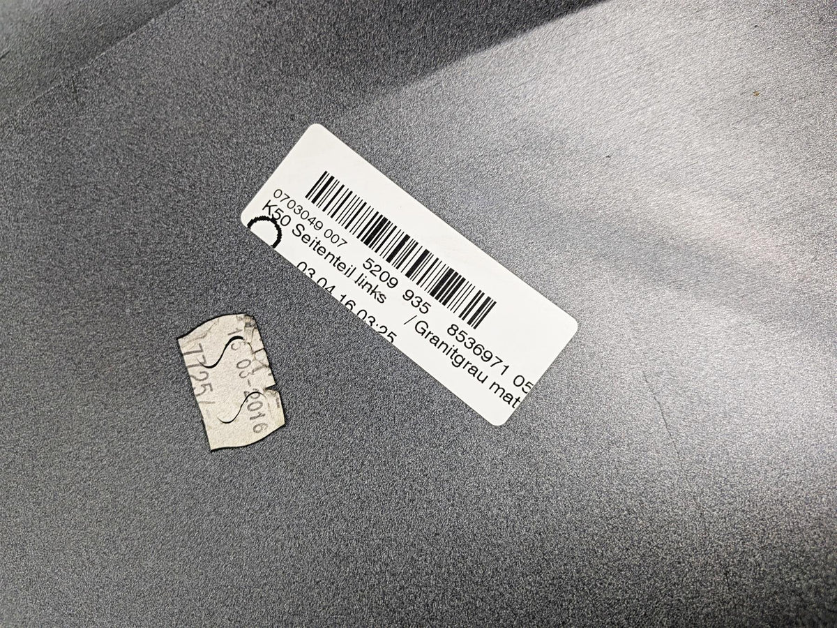 2016 BMW R1200 GS K50 Left Tank Side Main Fairing Emblem Set 46638533679 {{ shop.shopifyCountryName }} - Mototech271