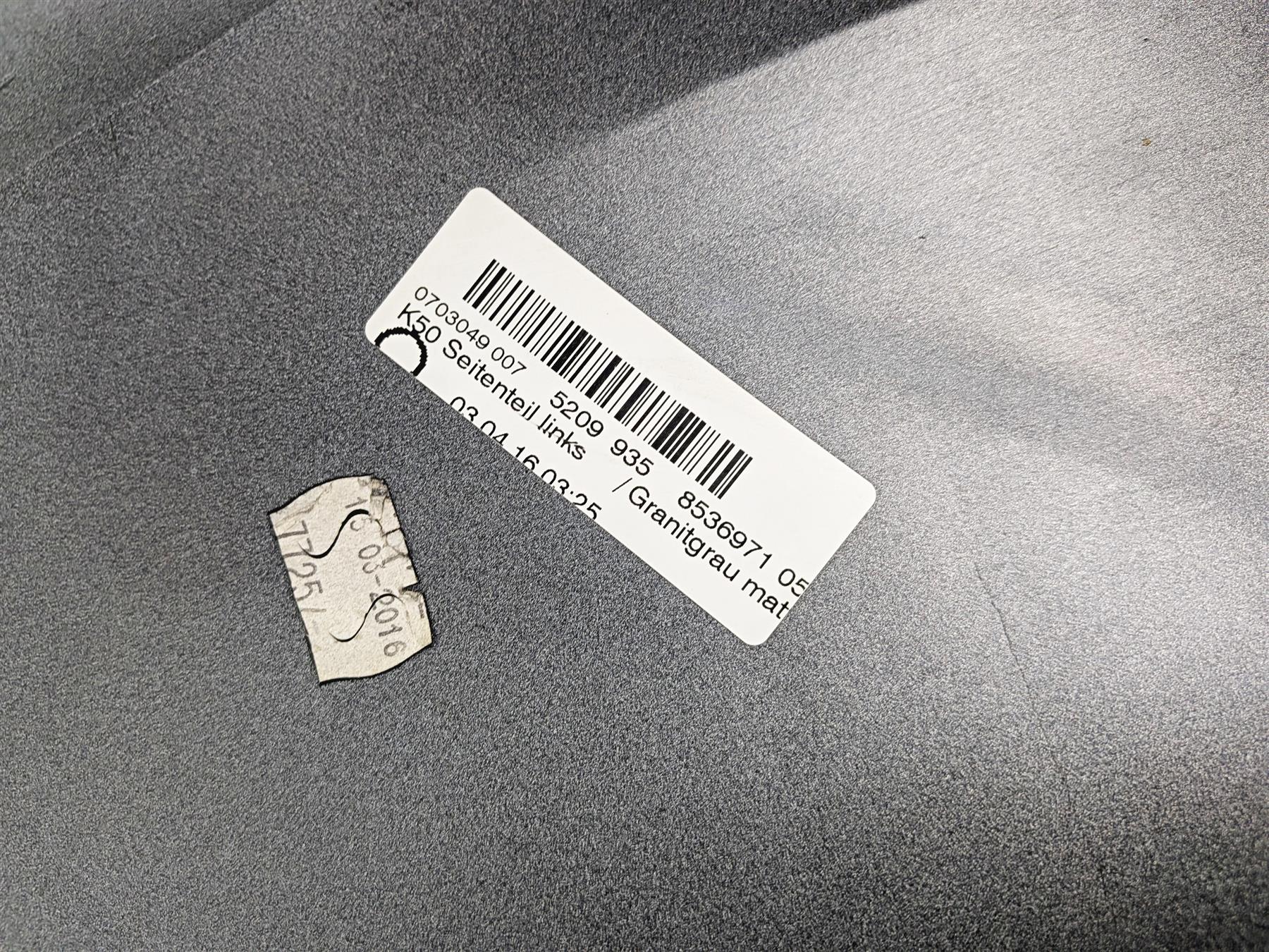 2016 BMW R1200 GS K50 Left Tank Side Main Fairing Emblem Set 46638533679 {{ shop.shopifyCountryName }} - Mototech271