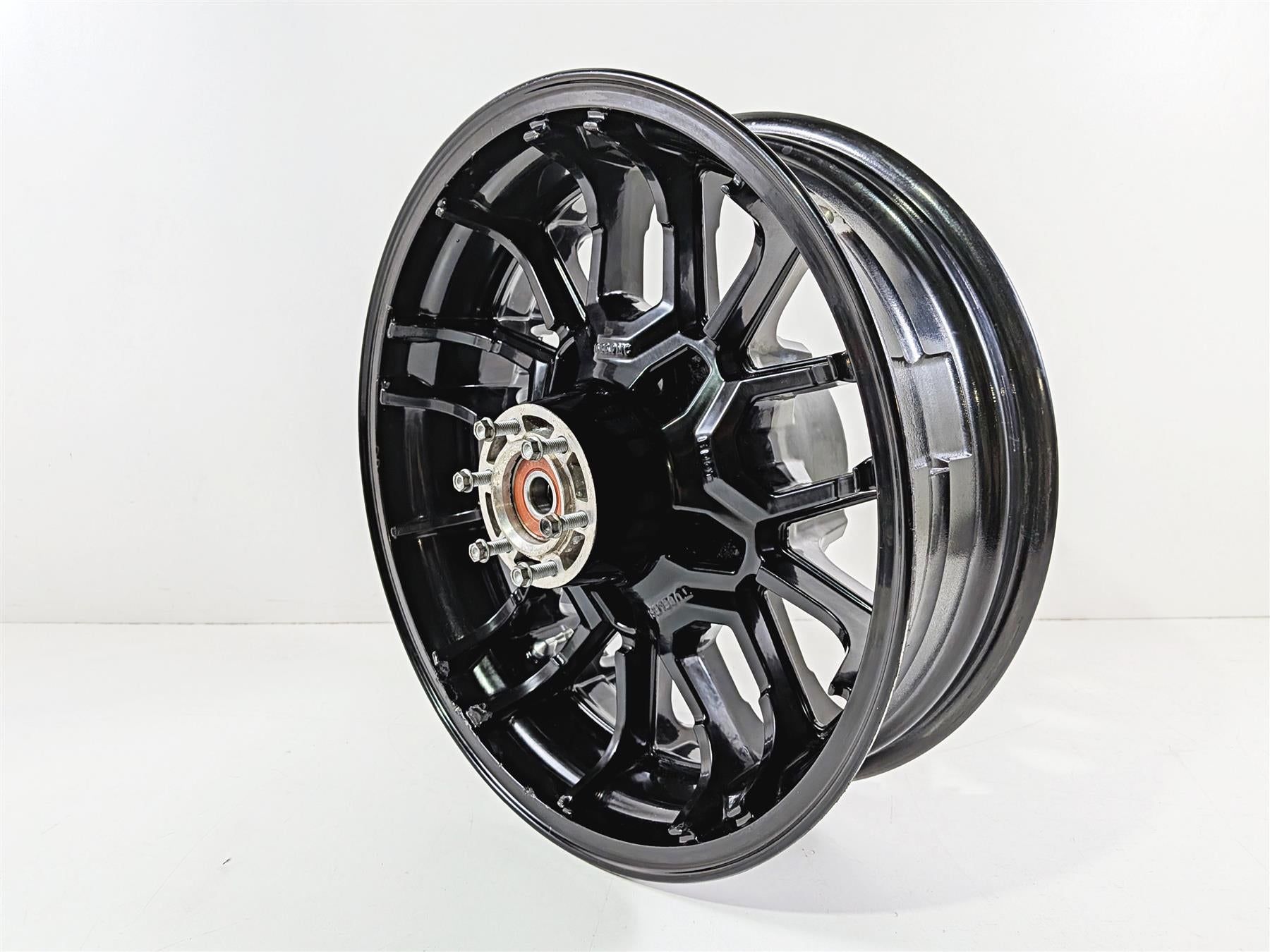 2020 Indian Challenger Limited Straight 16x5 Rear Wheel Rim -Read 1523501 1525334-Mototech271