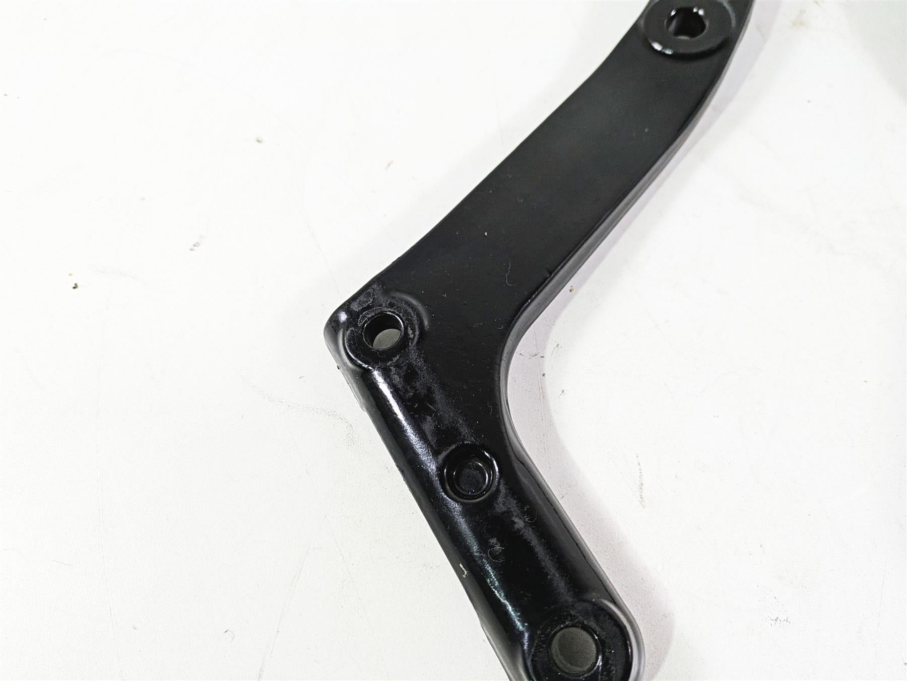 2008 Harley FLSTSB Cross Bones Rear Fender Struts Braces 47813-08BHP 47809-08BHP {{ shop.shopifyCountryName }} - Mototech271