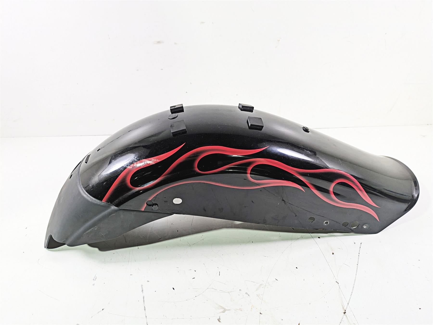 2007 Harley FXDWG Dyna Wide Glide Rear Fender Red Flames 59925-06 {{ shop.shopifyCountryName }} - Mototech271