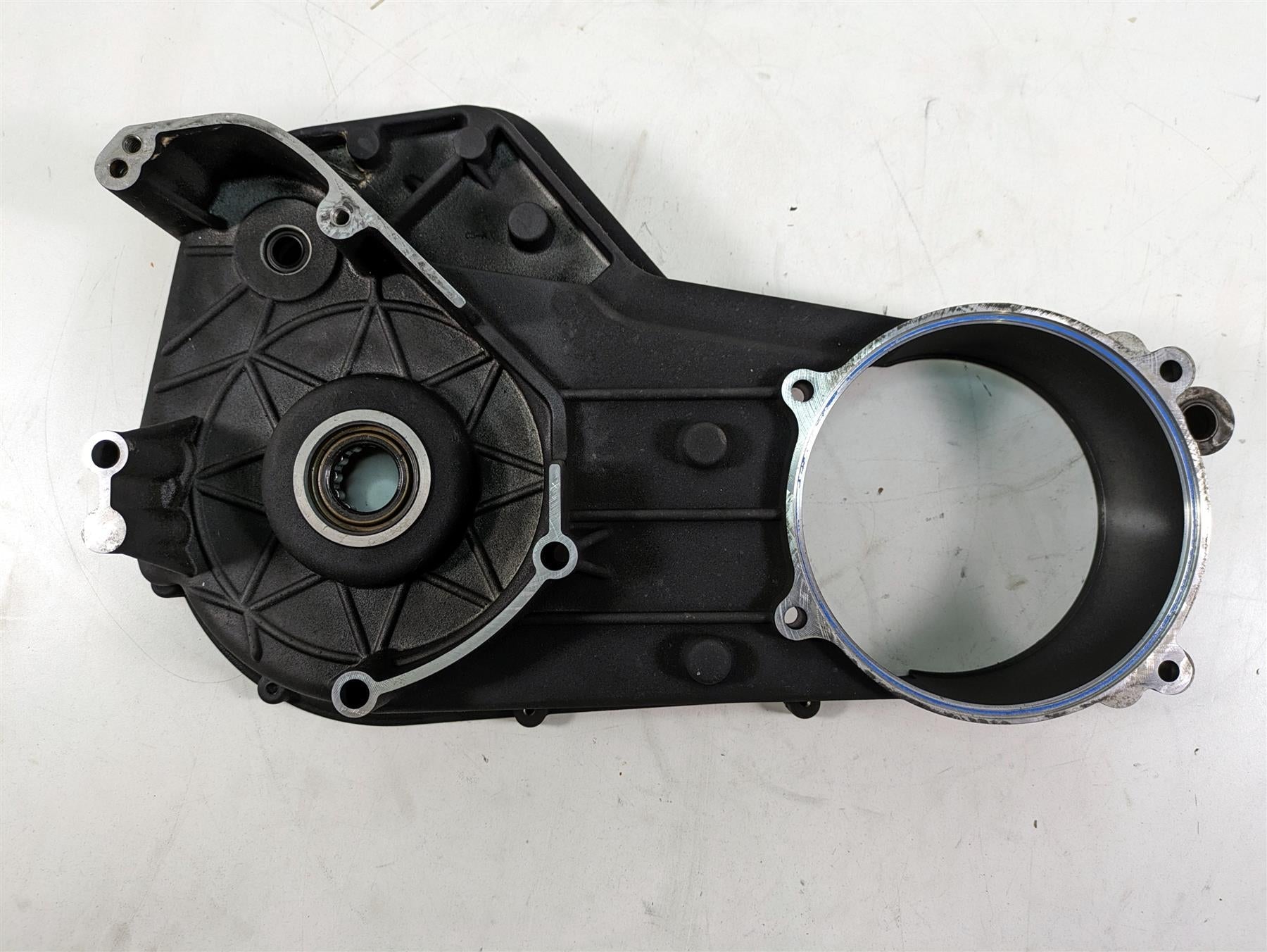 2006 Harley Touring FLHTCUI Electra Glide Inner Primary Drive Cover 60677-01C {{ shop.shopifyCountryName }} - Mototech271