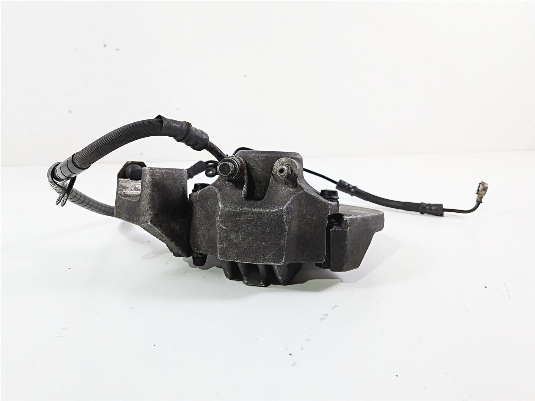 1993 Harley Touring FLHTCU Electra Glide Rear Brake Caliper & Bracket 44050-87 {{ shop.shopifyCountryName }} - Mototech271