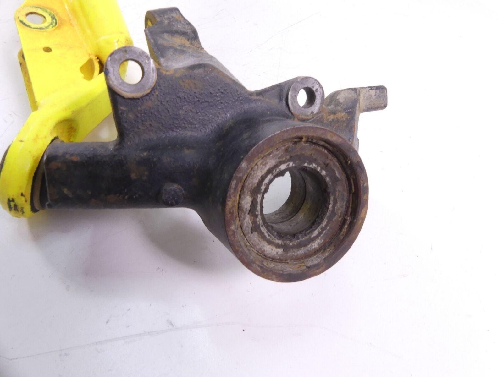 2018 Can-Am Maverick 1000R XMR Front Left Upper Control Arm & Spindle 706202935 {{ shop.shopifyCountryName }} - Mototech271