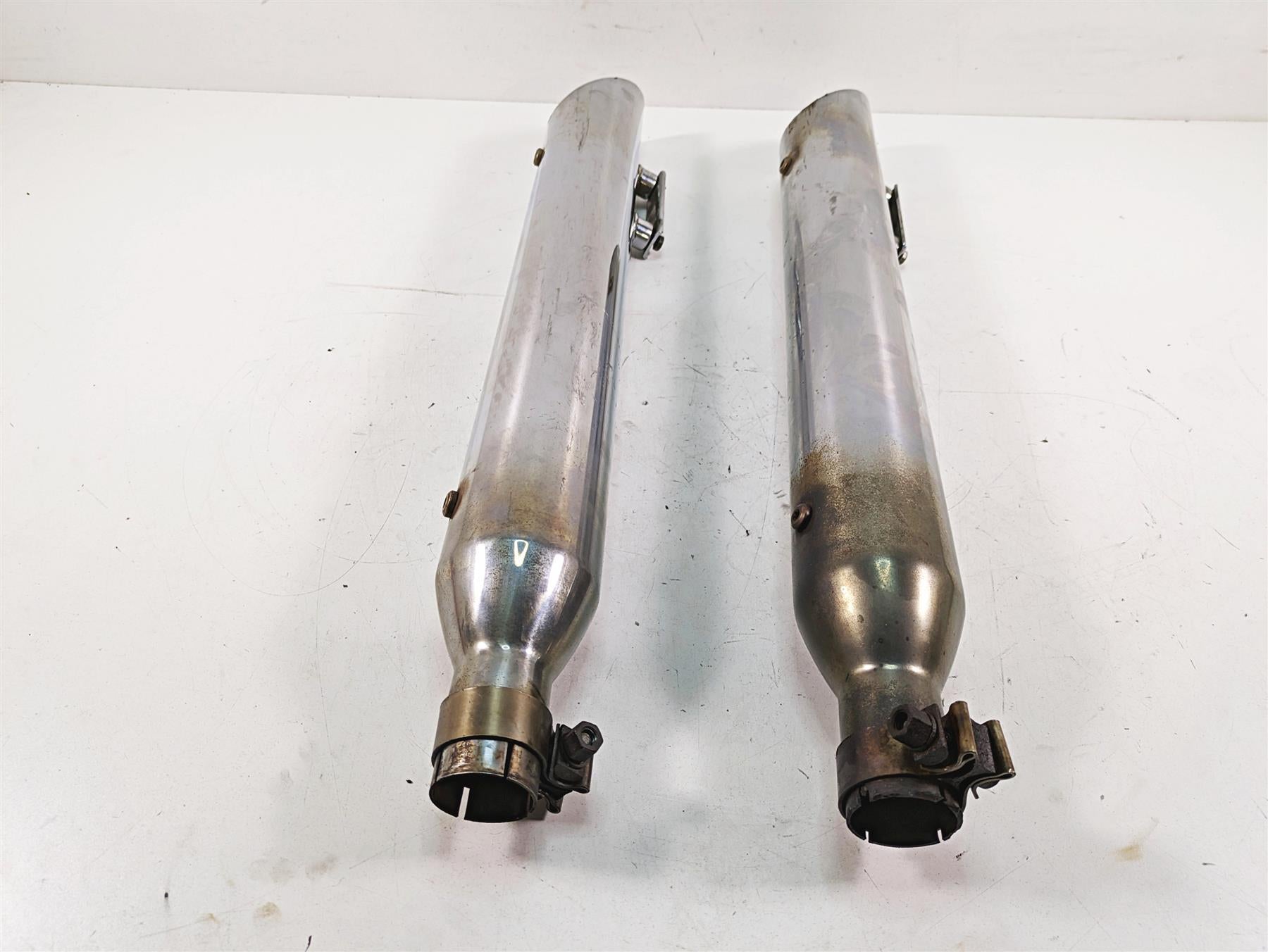 2011 Harley Touring FLHR Road King Aftermarket 3.5" Slash Cut Exhaust Pipe Mufflers {{ shop.shopifyCountryName }} - Mototech271