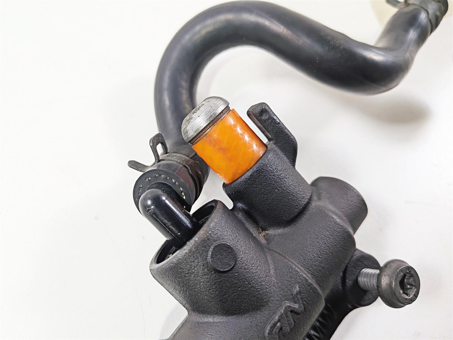 2016 BMW R1200RT RT RTW K52 Rear Brake Master Cylinder Nissin 34318522398 {{ shop.shopifyCountryName }} - Mototech271