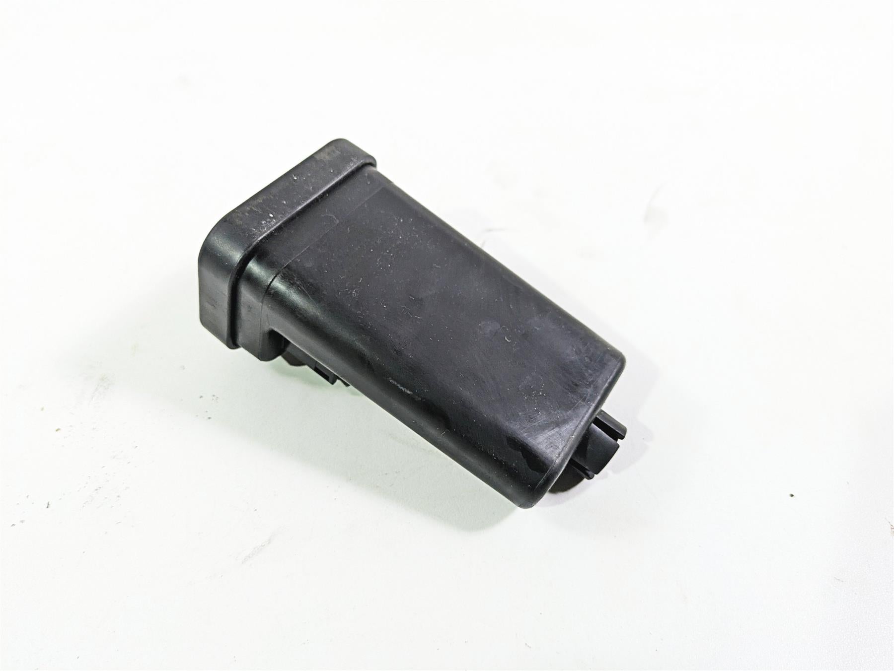 2005 Harley Touring FLHRI Road King Tssm Turn Signal Security Module 68922-00C {{ shop.shopifyCountryName }} - Mototech271