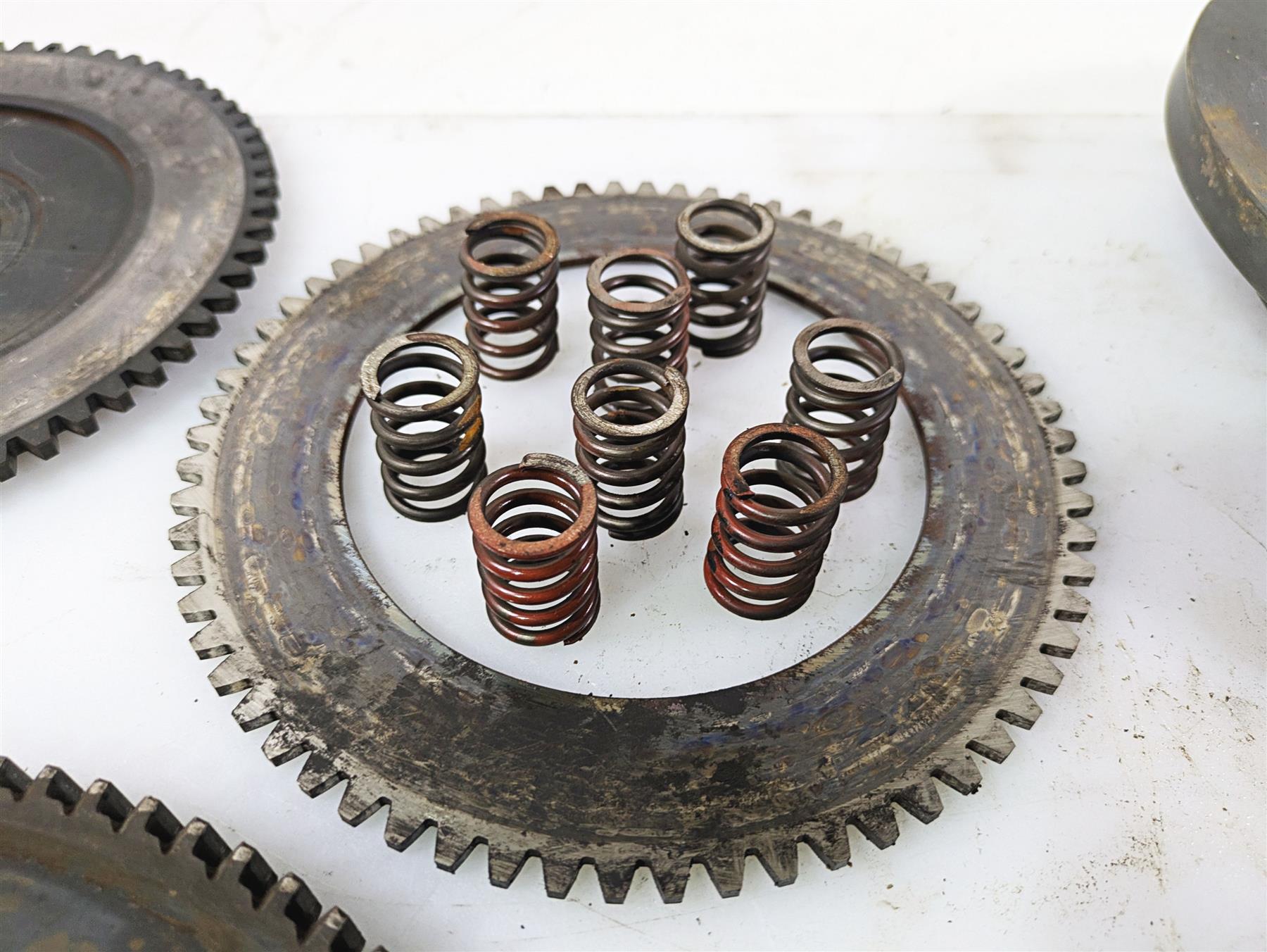 1998 Moto Guzzi California 1100 EV Clutch & Pressure Plate & Flywheel GU29084450 {{ shop.shopifyCountryName }} - Mototech271