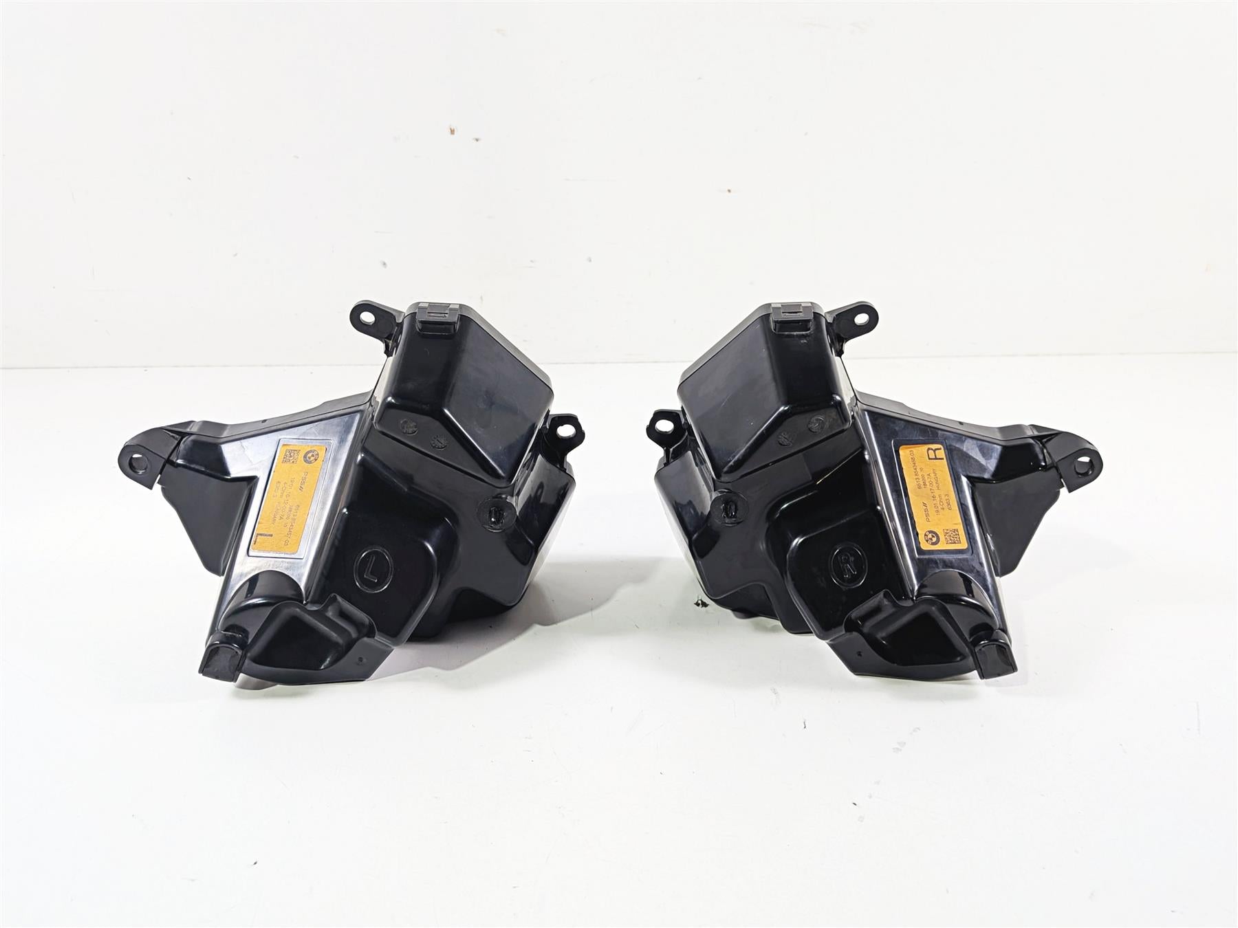 2016 BMW R1200RT RT RTW K52 Front Audio Speaker Set 65138543457 65138543458 {{ shop.shopifyCountryName }} - Mototech271