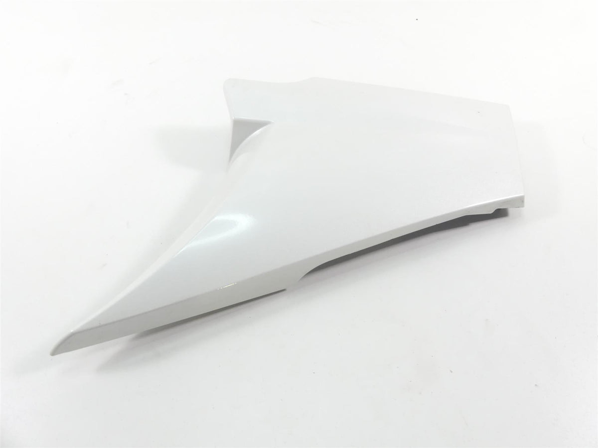 2011 Victory Cross Country Right Side Cover Fairing Cowl 5437589 {{ shop.shopifyCountryName }} - Mototech271