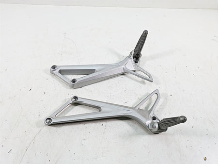 2013 MV Agusta F3 675 ERA Rear Passenger Footpeg Set 80A0B5659 8AA0B5660 {{ shop.shopifyCountryName }} - Mototech271