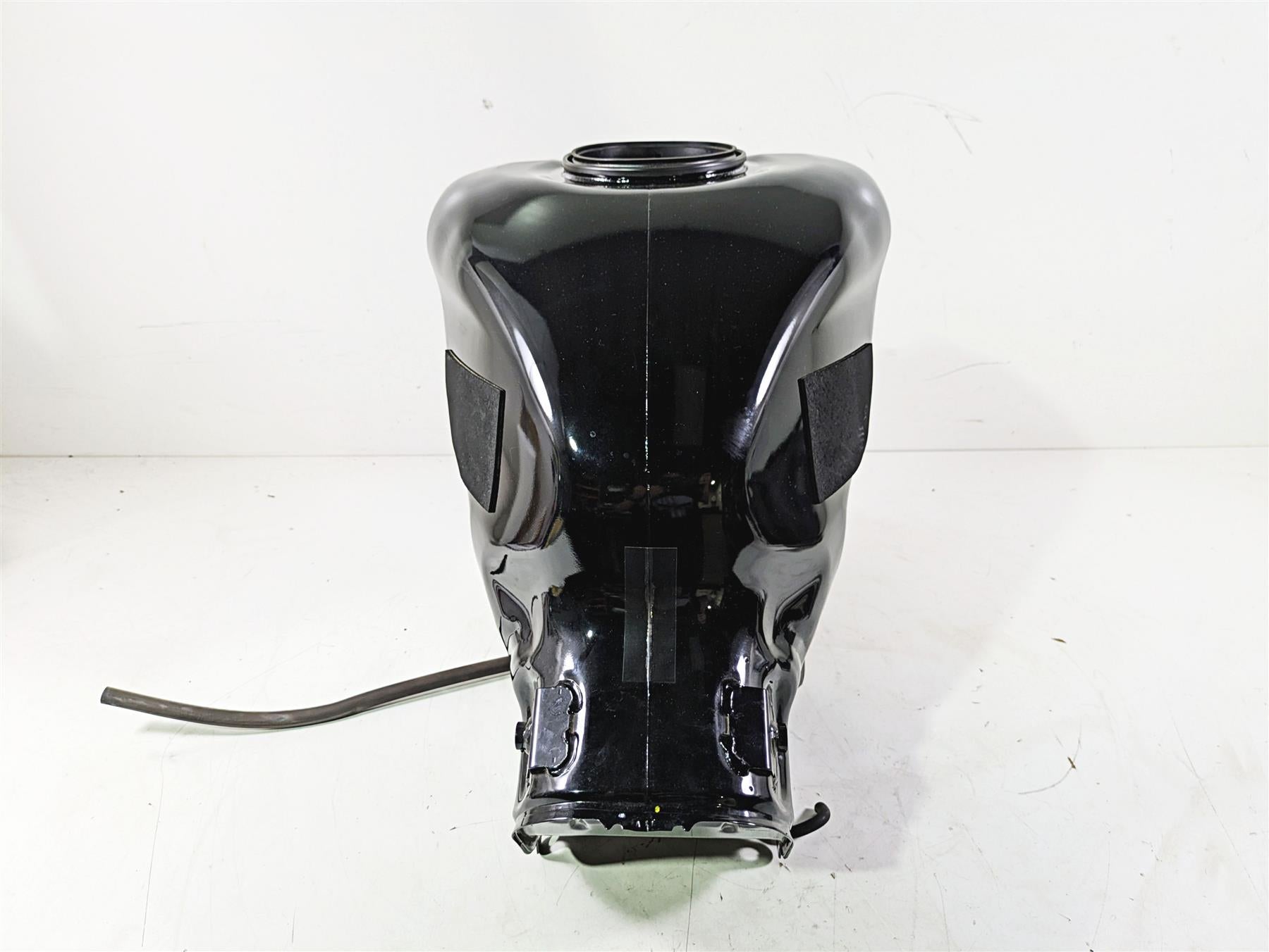 2008 Honda CBR1000RR SC59 Fuel Gas Petrol Tank Reservoir 17500-MFL