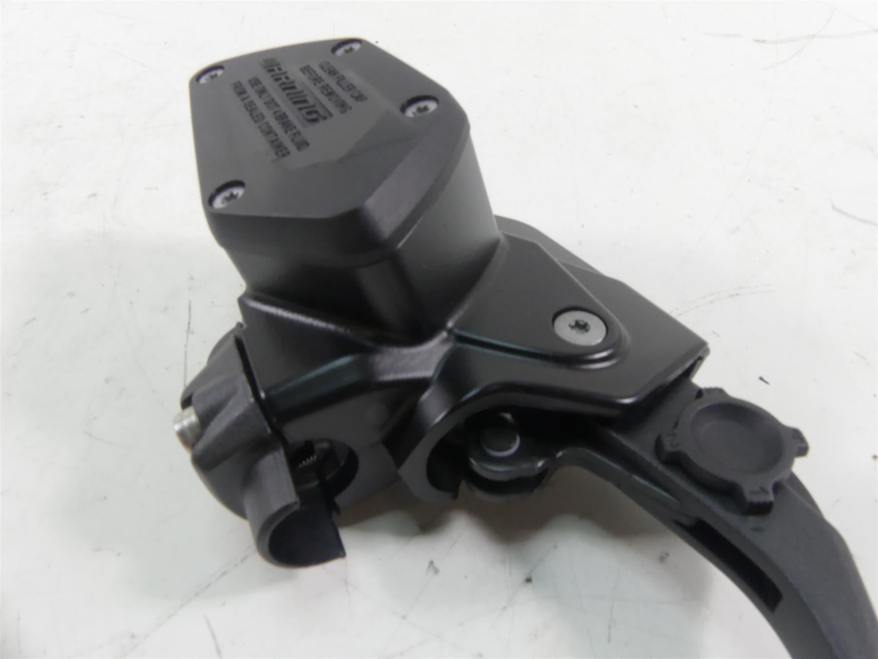 2017 BMW R1200RT K52 Front Brake Master Cylinder 15mm 32728559604 {{ shop.shopifyCountryName }} - Mototech271
