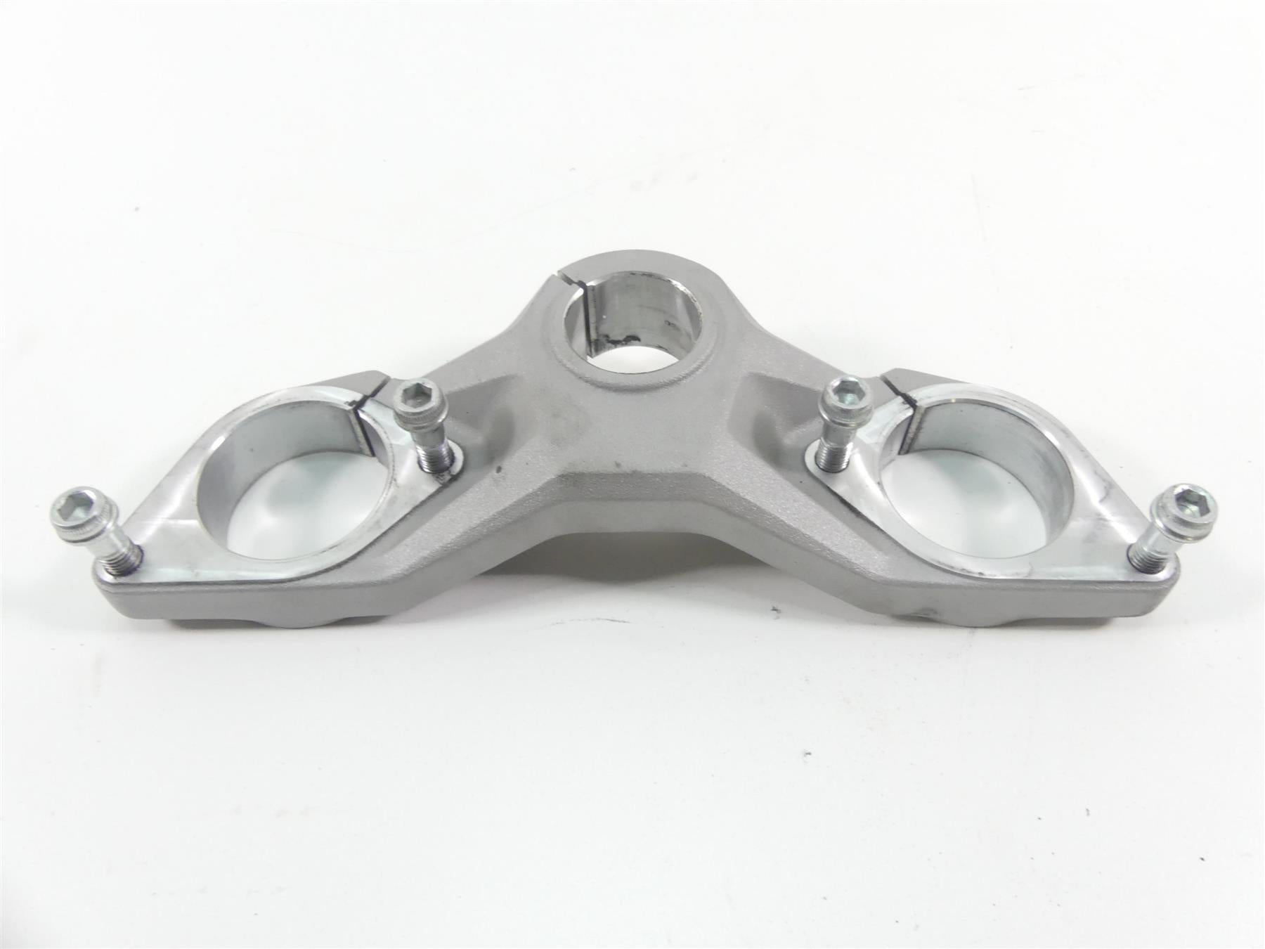 2017 Ducati 939 S Supersport Upper Triple Tree Steering Clamp 34111461AA {{ shop.shopifyCountryName }} - Mototech271