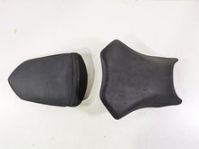 Load image into Gallery viewer, 2009 Kawaski EX250 Ninja 250R Front Rear Seat Set 53066-0227-MA 53066-0212-12Y
