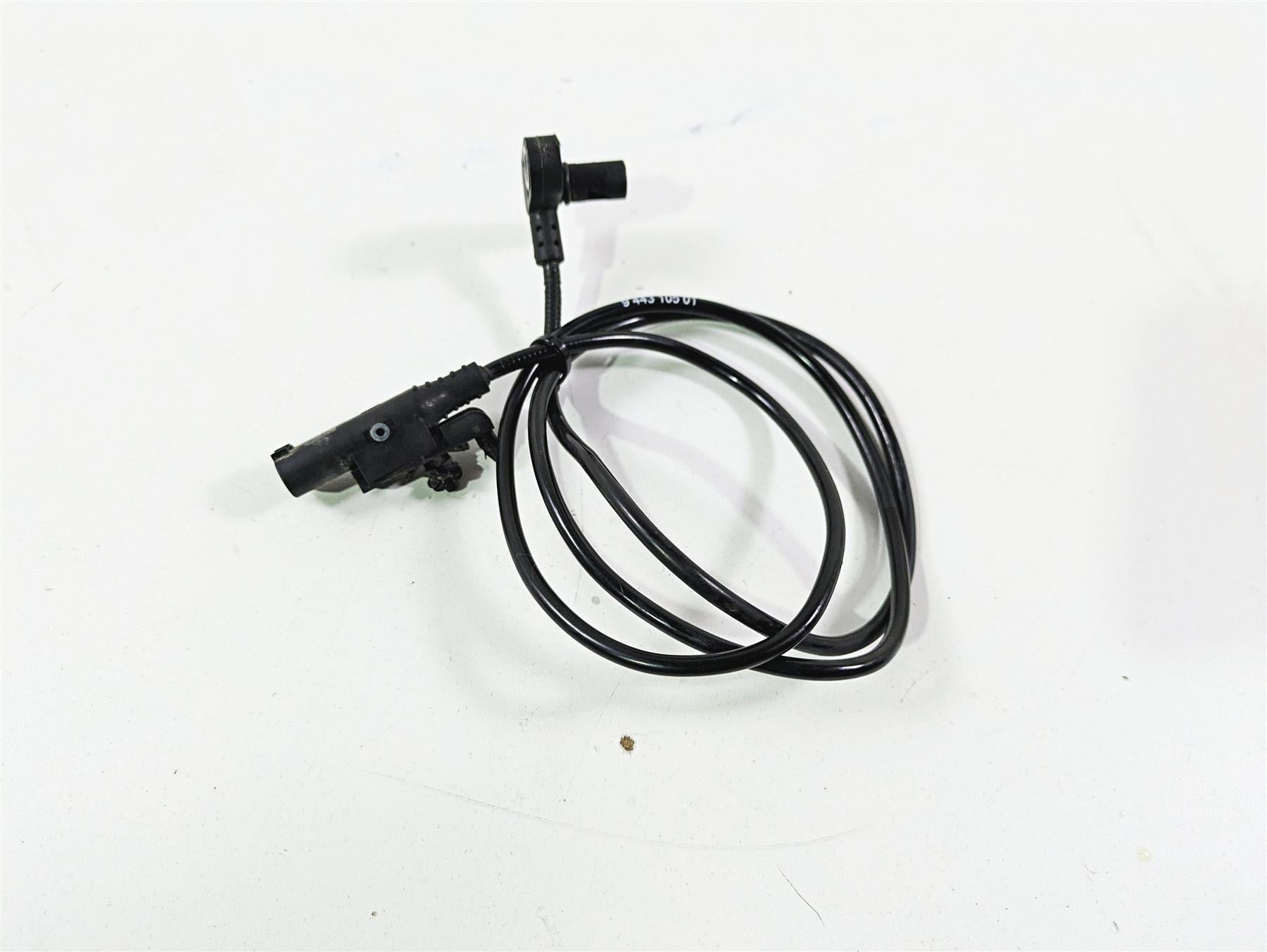 2021 BMW R1250GS K51 Adv Front Abs Brake Wheel Speed Sensor 34529443105 {{ shop.shopifyCountryName }} - Mototech271