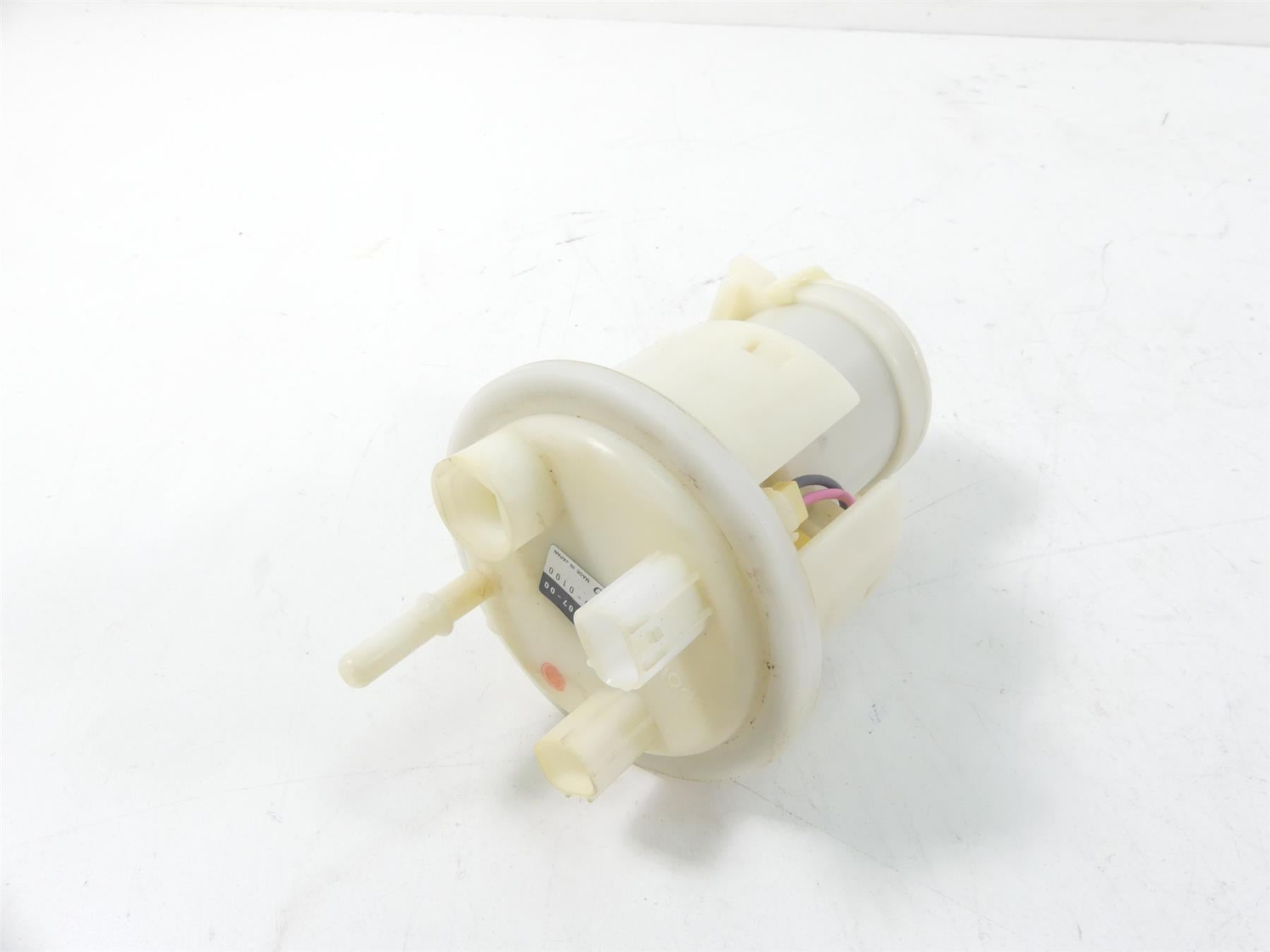 2007 Yamaha XVS1300 V-Star Denso Fuel Gas Petrol Pump -Tested 3D8-13907-03-00 {{ shop.shopifyCountryName }} - Mototech271