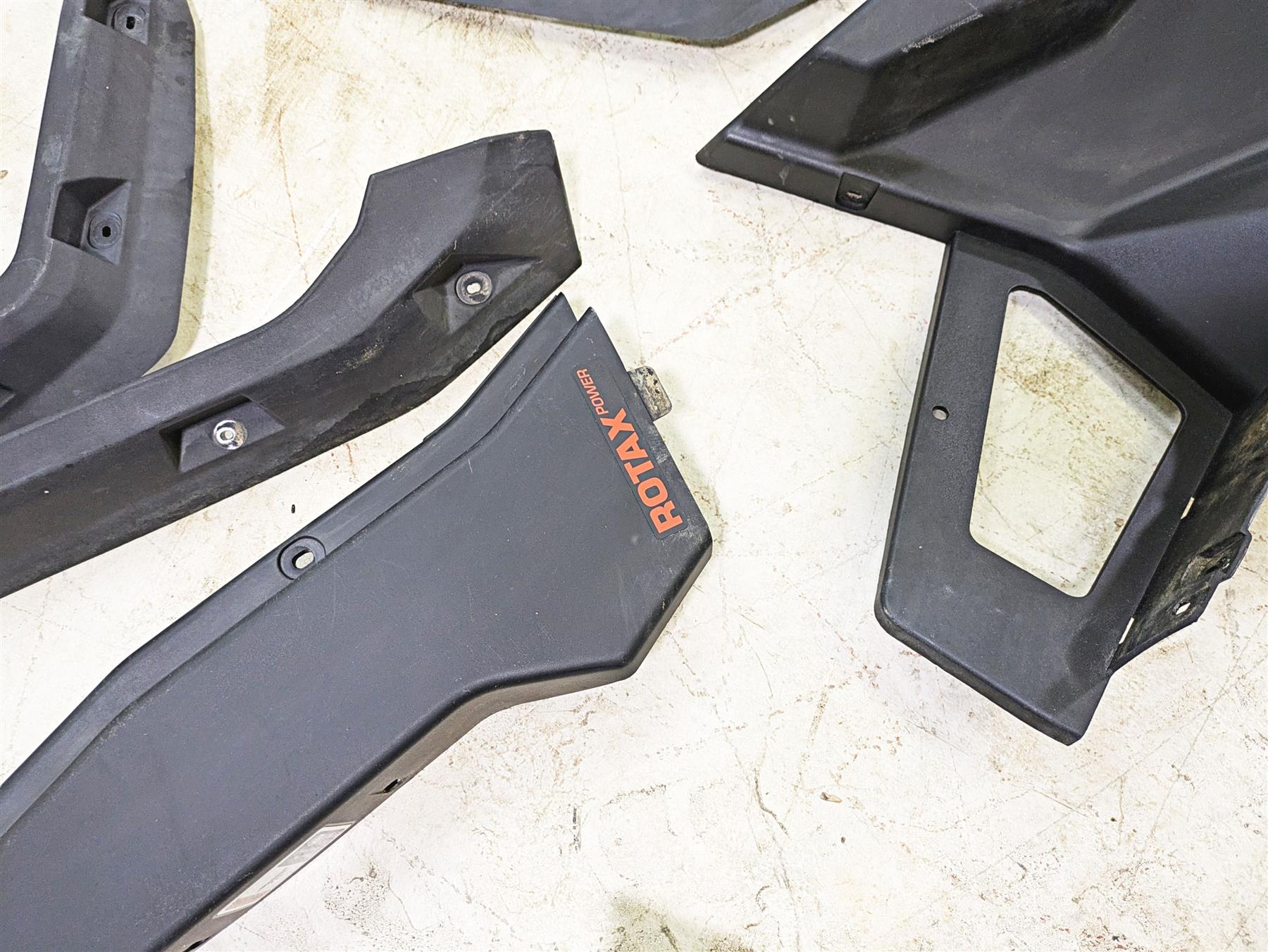 2022 Can-Am Defender XMR HD10 Body Plastic Covers Interior Tank